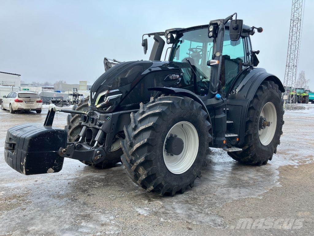 Valtra Q305 Traktori