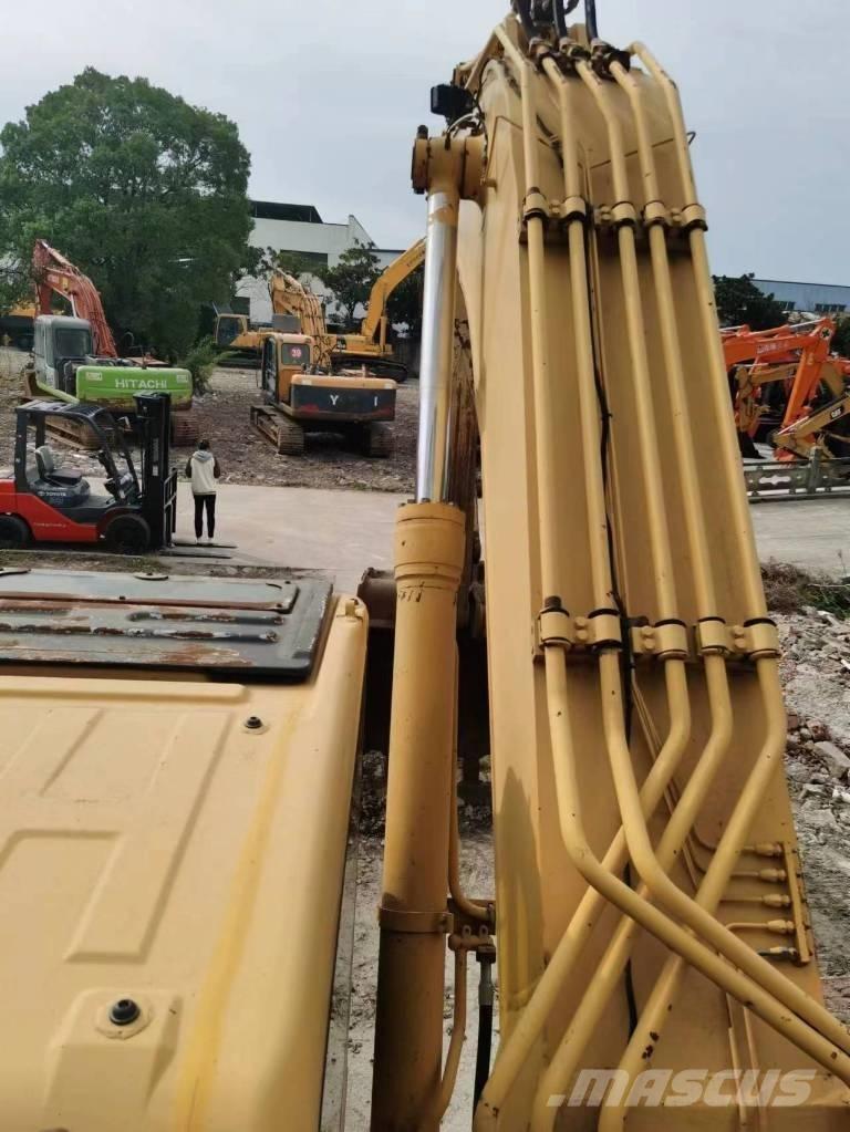 Komatsu PC 400-7 Bageri guseničari
