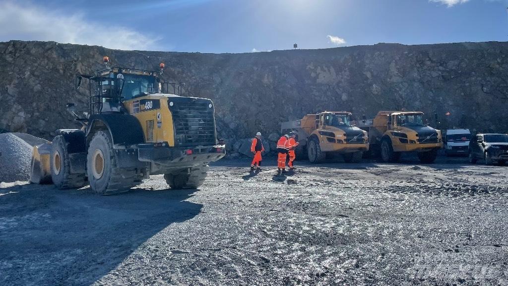 Komatsu WA480 Utovarivači na točkove