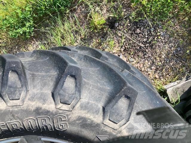 Trelleborg 540/65R34 Gume, točkovi i felne