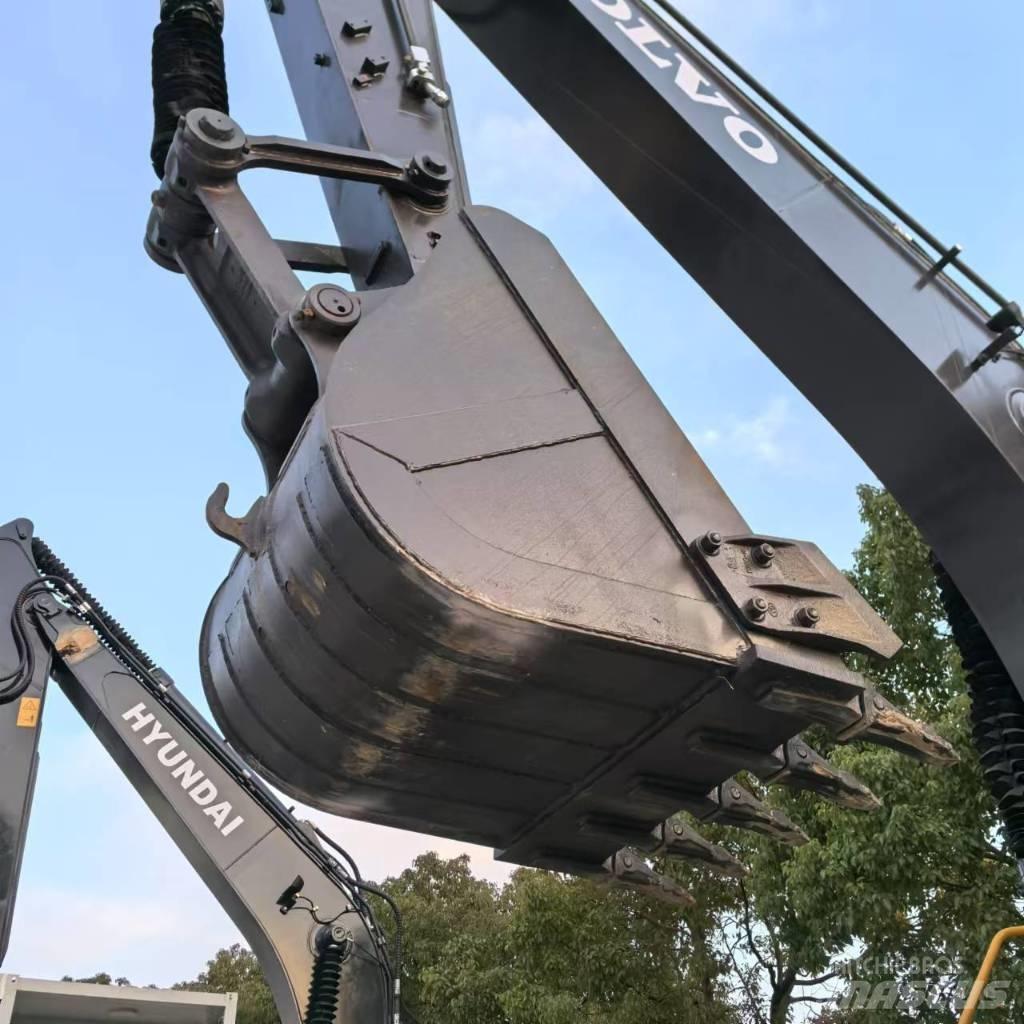 Volvo EC 210 D Bageri guseničari