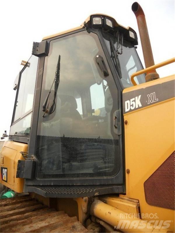 CAT D 5 K LGP Buldožeri guseničari
