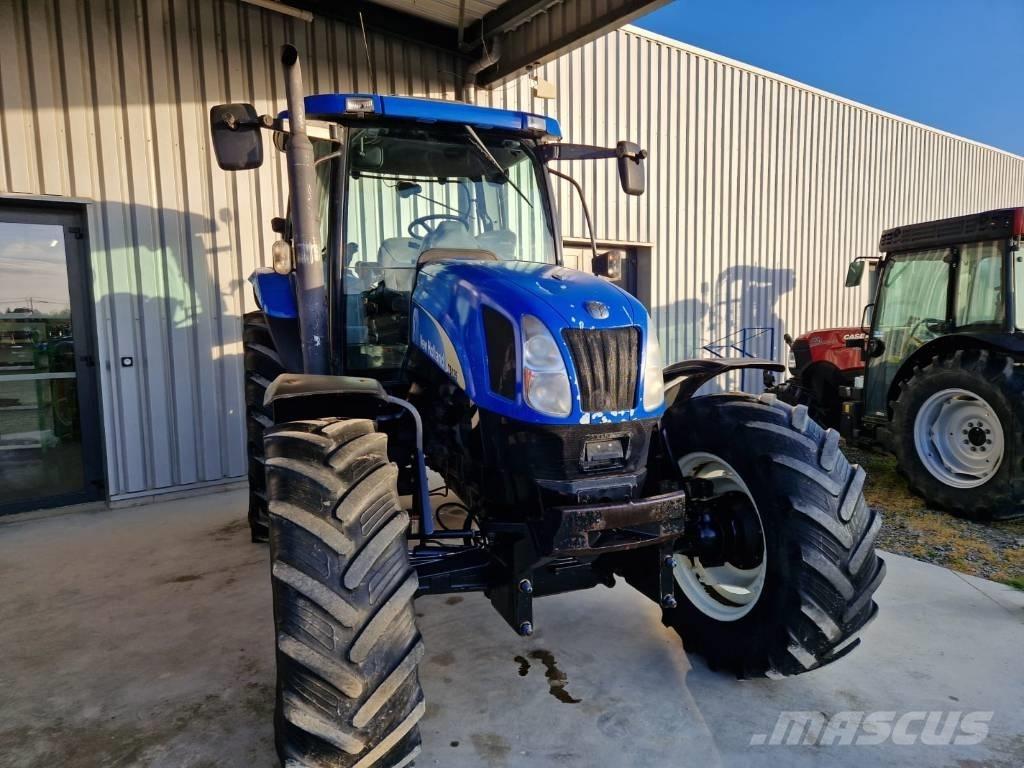 New Holland TSA 125 Traktori