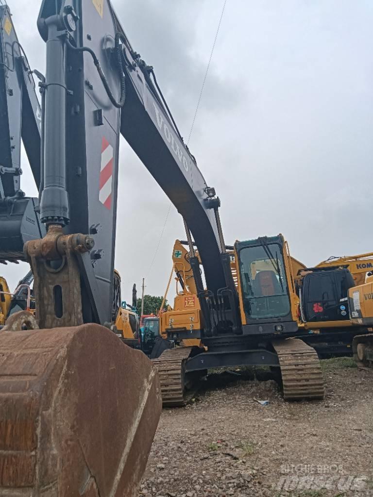 Volvo EC 210 Bageri guseničari