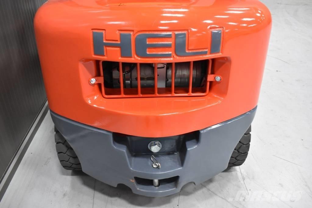 Heli CPCD 25-KU20H Dizelski viljuškari