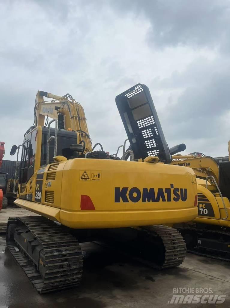 Komatsu PC 220-8 Bageri guseničari