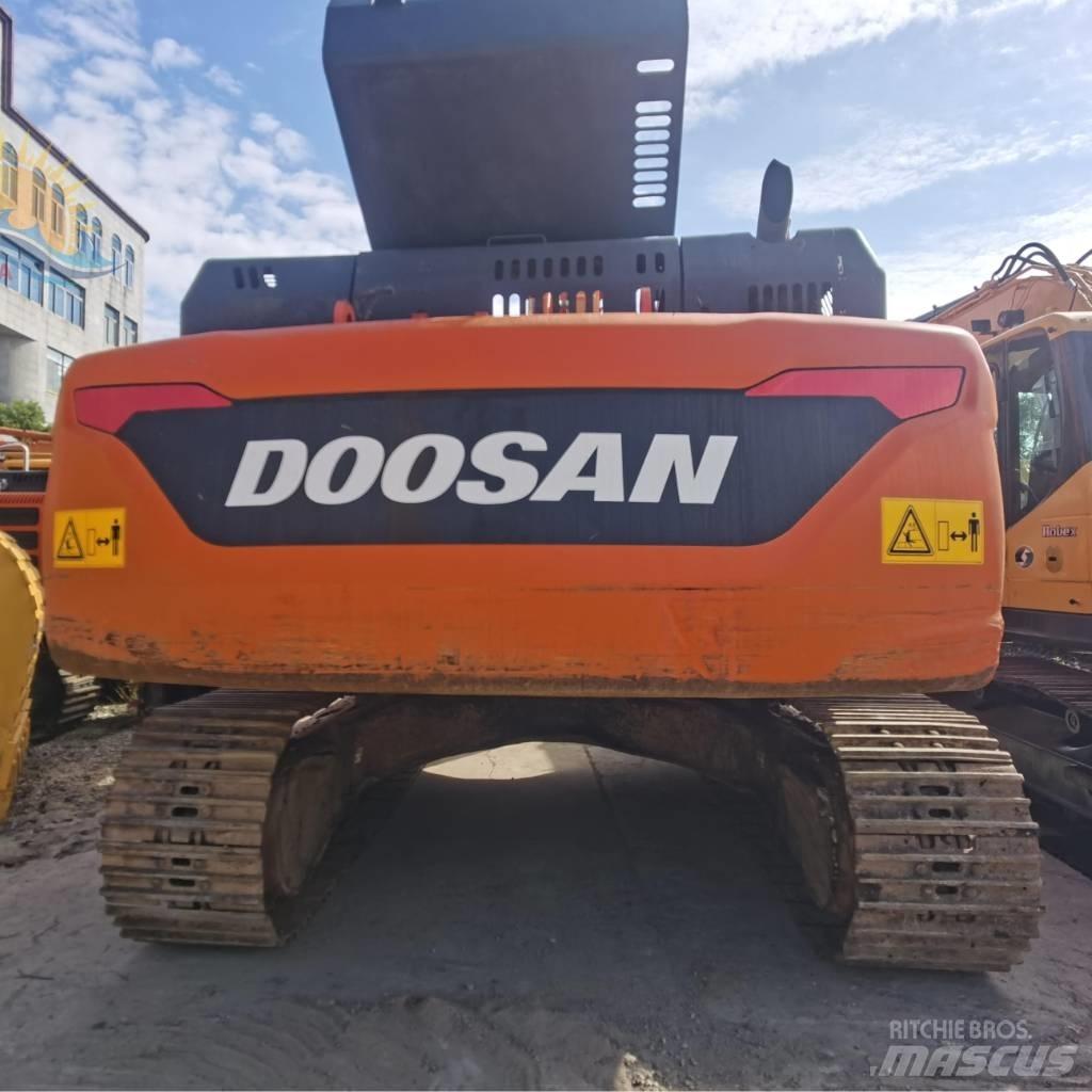 Doosan DX 300 LC Bageri guseničari