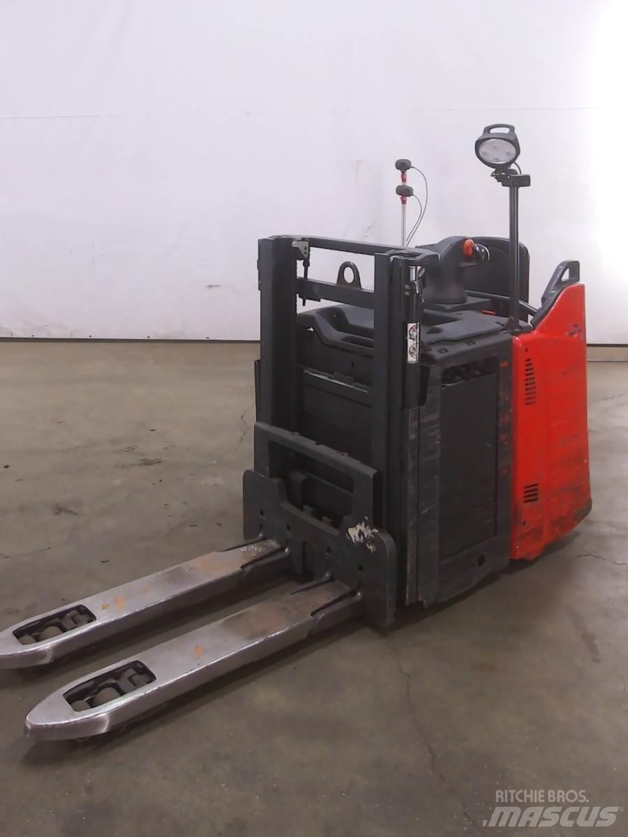 Linde D12HPSP Ručni električni viljuškar