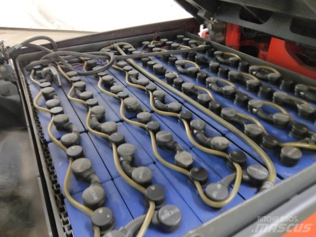 Linde E30L-01 Električni viljuškari
