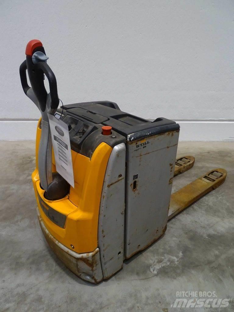 Still EXH25 Nisko podizni električni viljuškar
