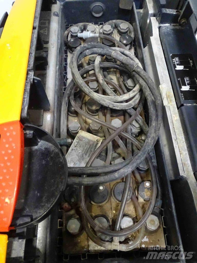 Still EXU-H20 Ručni električni viljuškar