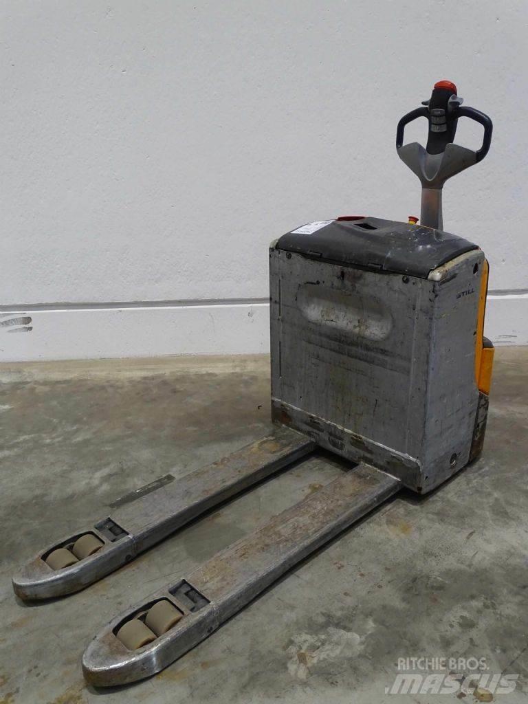 Still EXU16 Nisko podizni električni viljuškar