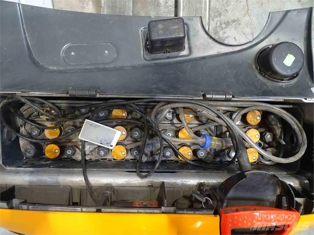 Still EXU16 Nisko podizni električni viljuškar