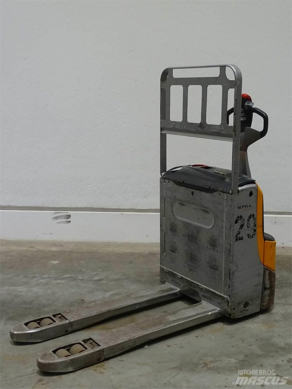 Still EXU16 Nisko podizni električni viljuškar