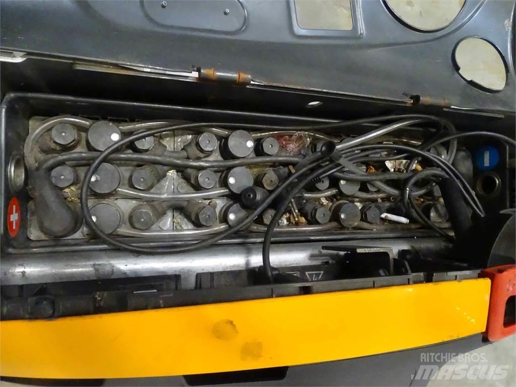 Still EXU16 Nisko podizni električni viljuškar