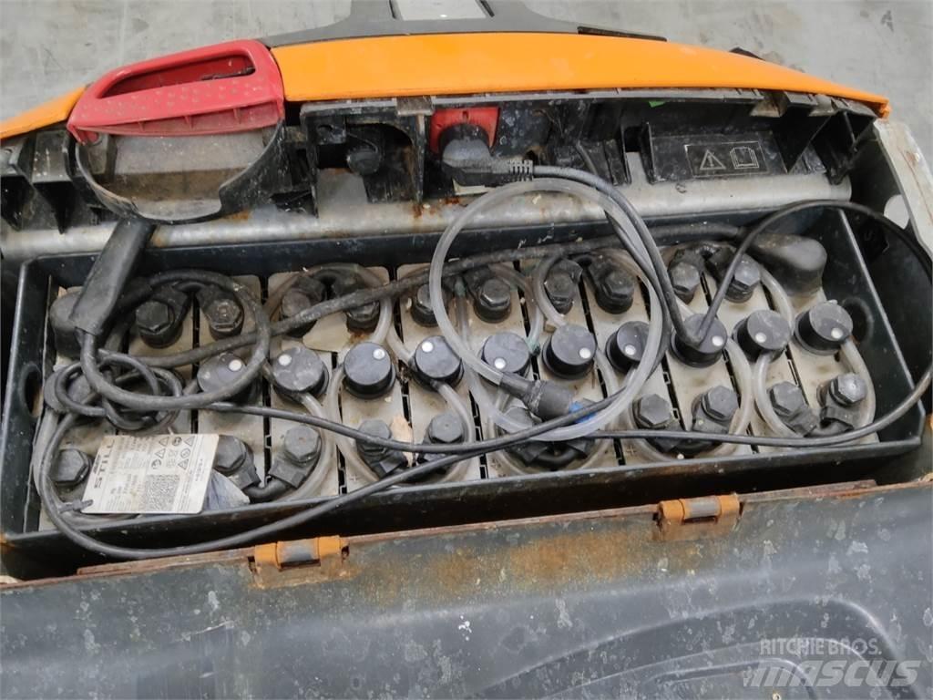 Still EXU16 Nisko podizni električni viljuškar