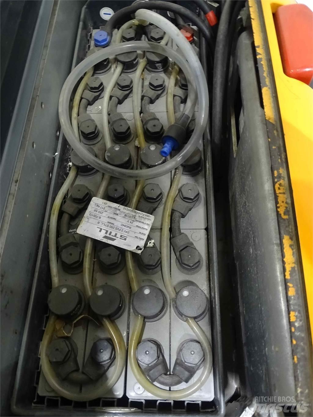 Still EXV14C Ručni električni viljuškar