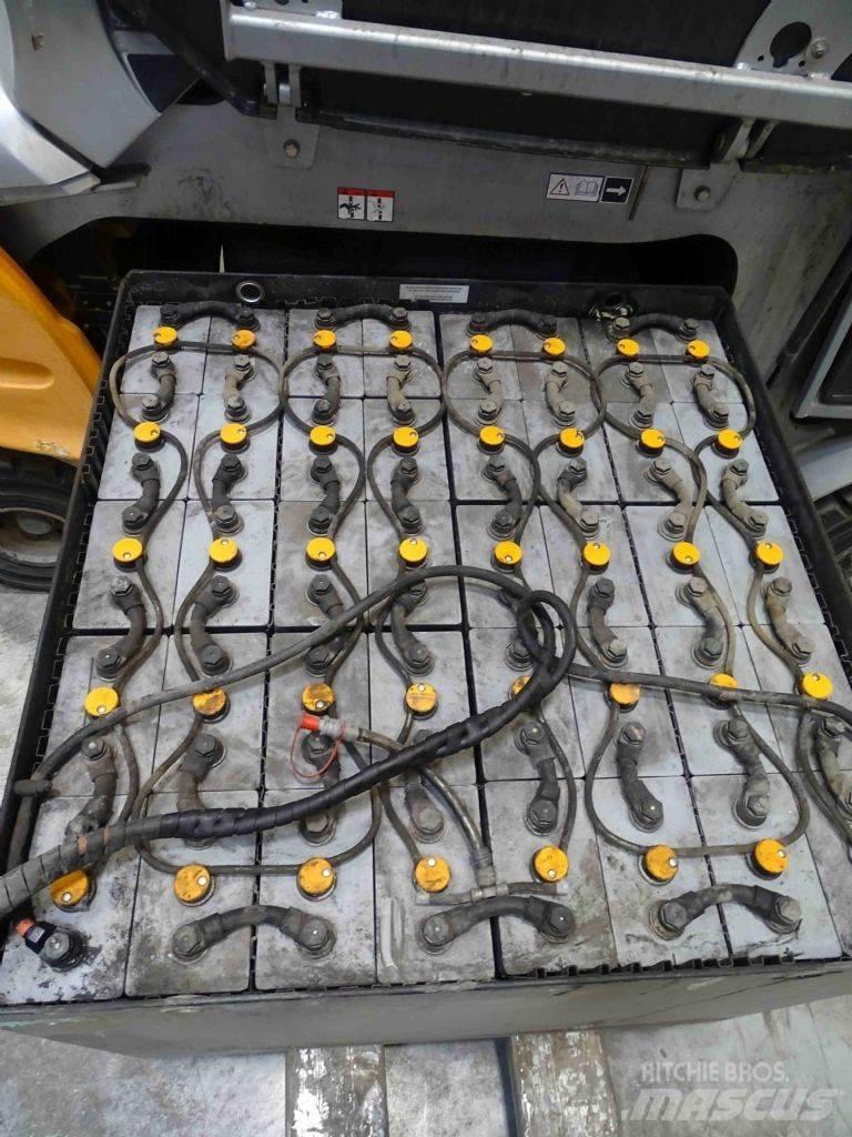 Still RX60-35/600 Električni viljuškari