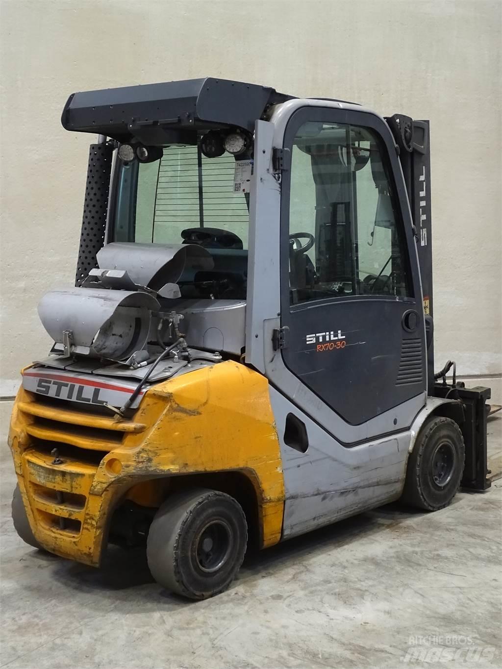 Still RX70-30T Plinski viljuškari