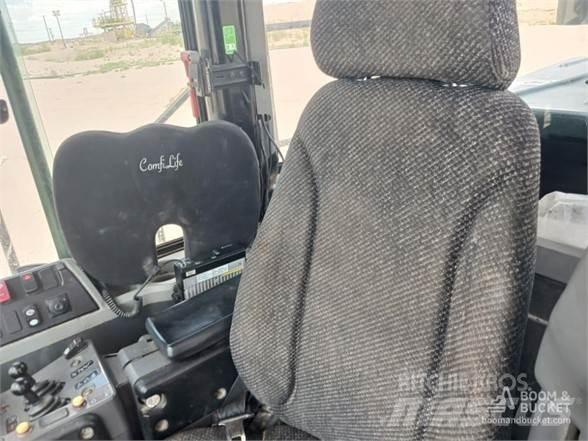 CAT 982M Utovarivači na točkove