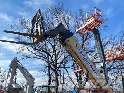 JLG 1055 Teleskopski viljuškari