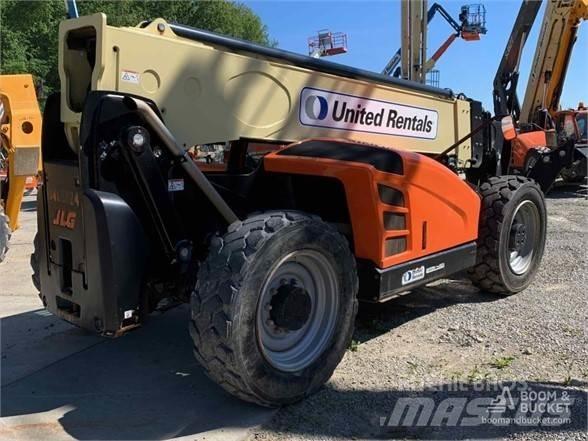 JLG 1055 Teleskopski viljuškari