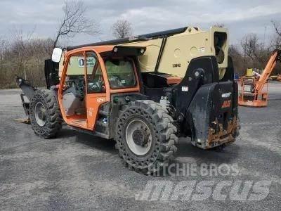 JLG 1255 Teleskopski viljuškari