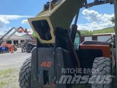JLG 1255 Teleskopski viljuškari