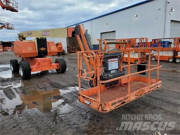 JLG 800AJ Zglobne podizne platforme