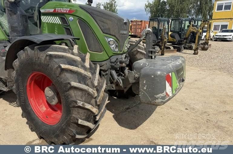 Fendt 724 Vario Traktori