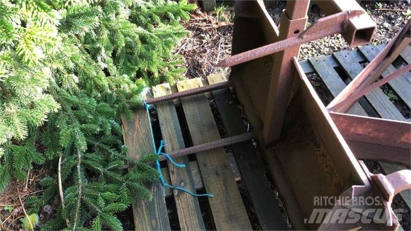  Ålø Oprema za prednji utovarivač