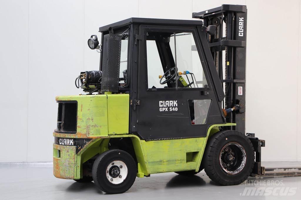 Clark GPX 40 Plinski viljuškari