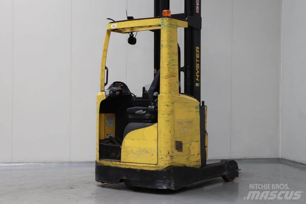 Hyster R1.4 Viljuškari sa pomičnim stupom
