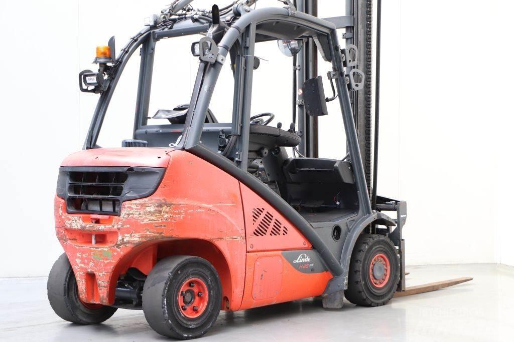 Linde H25D-02 Dizelski viljuškari