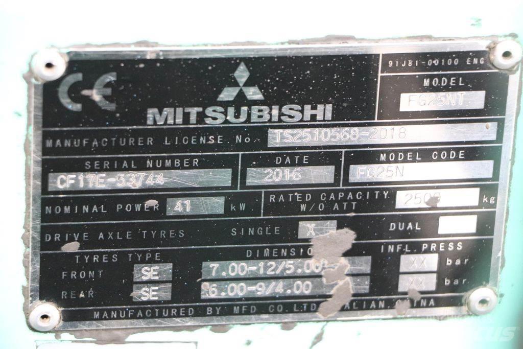 Mitsubishi FG25NT Plinski viljuškari