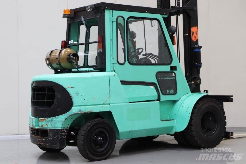 Mitsubishi FG45K Plinski viljuškari
