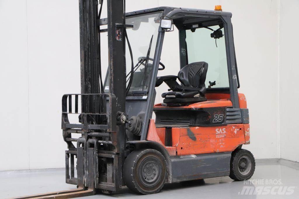 Toyota 7FBMF25 Električni viljuškari