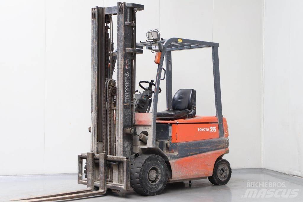 Toyota FBMF25 Električni viljuškari