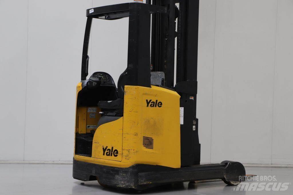 Yale MR20HD Viljuškari sa pomičnim stupom