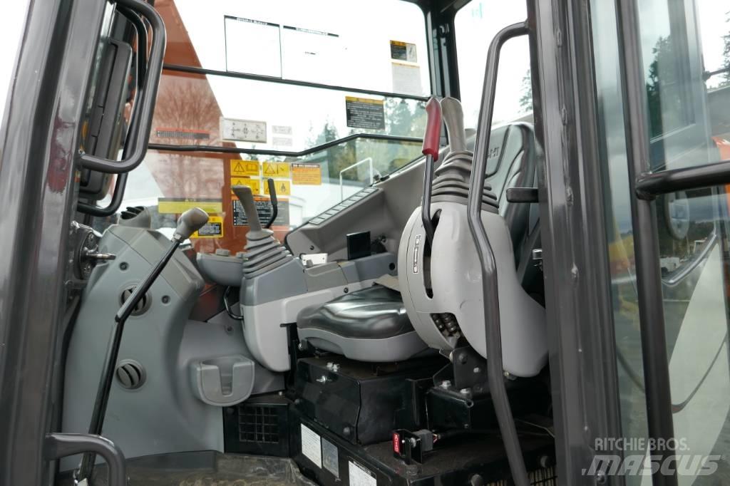Hitachi ZX75UR-5B Bageri guseničari