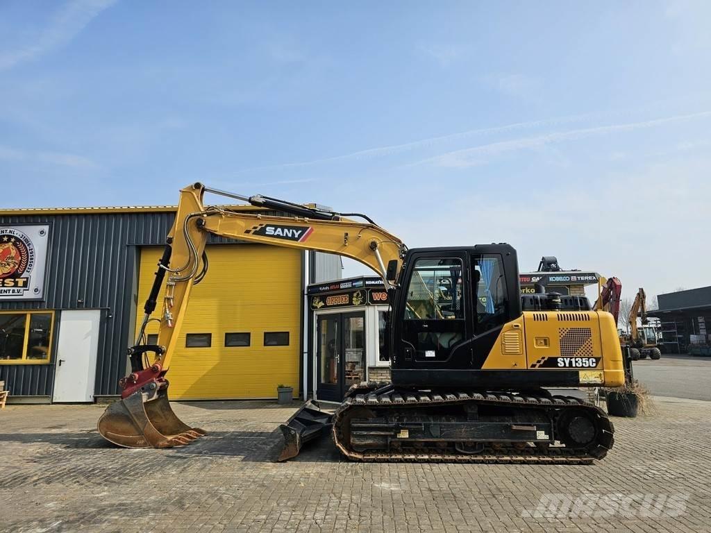 Sany SY135C Bageri guseničari