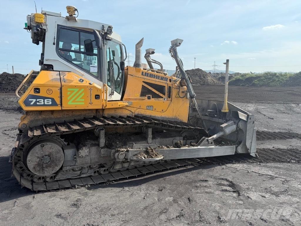 Liebherr 736 Buldožeri guseničari