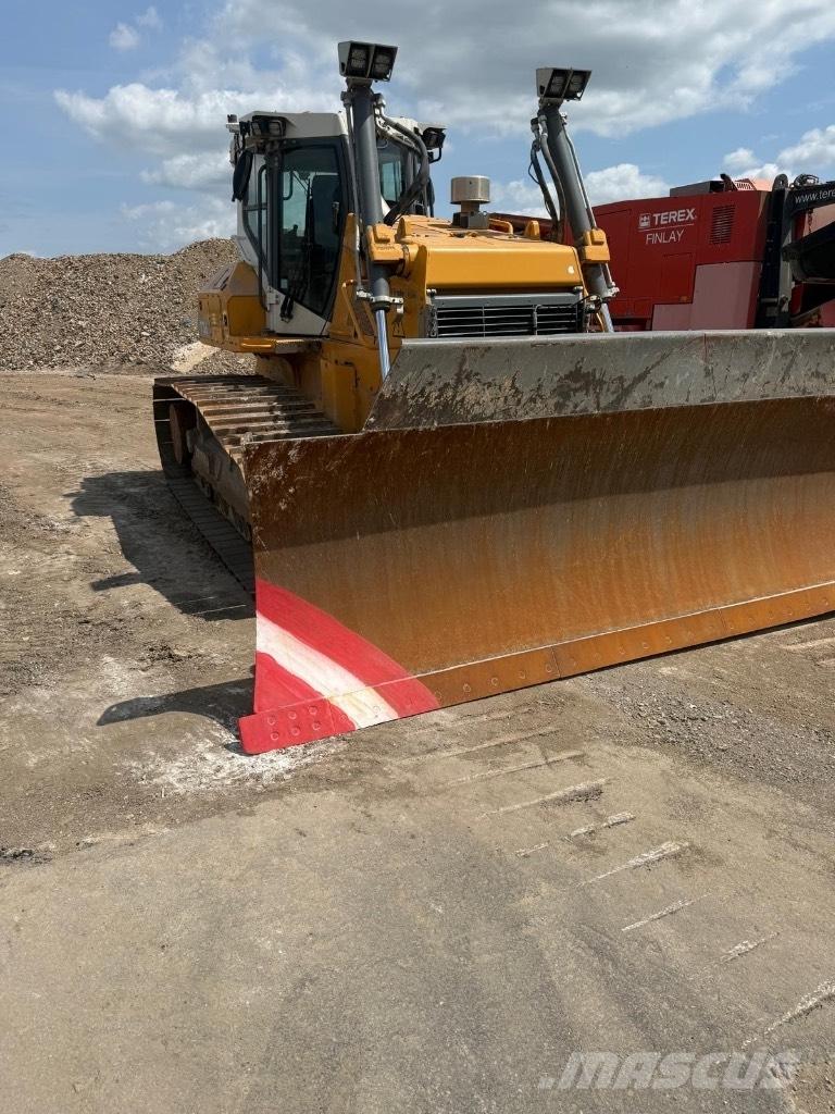 Liebherr 736 LGP Buldožeri guseničari