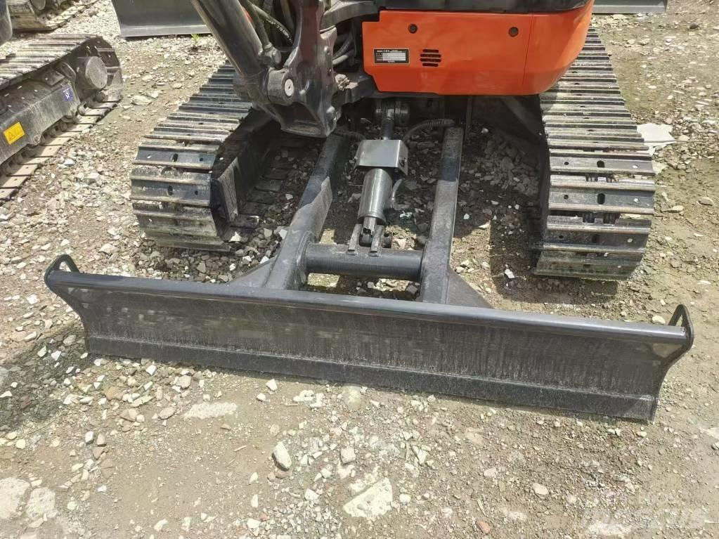 Kubota U 35 Mini bageri < 7t