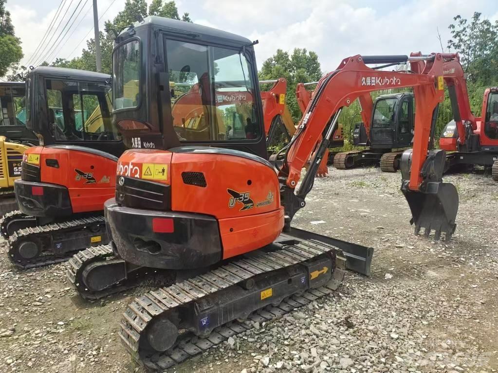 Kubota U 35 Mini bageri < 7t