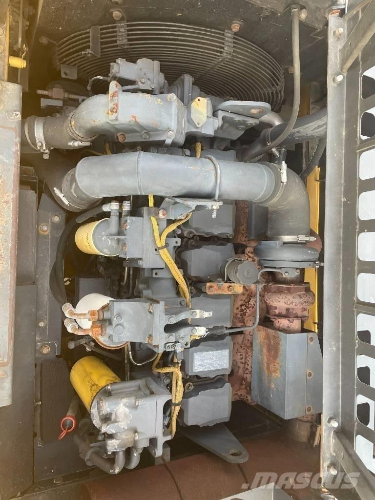 Komatsu PC 400-8 Bageri guseničari
