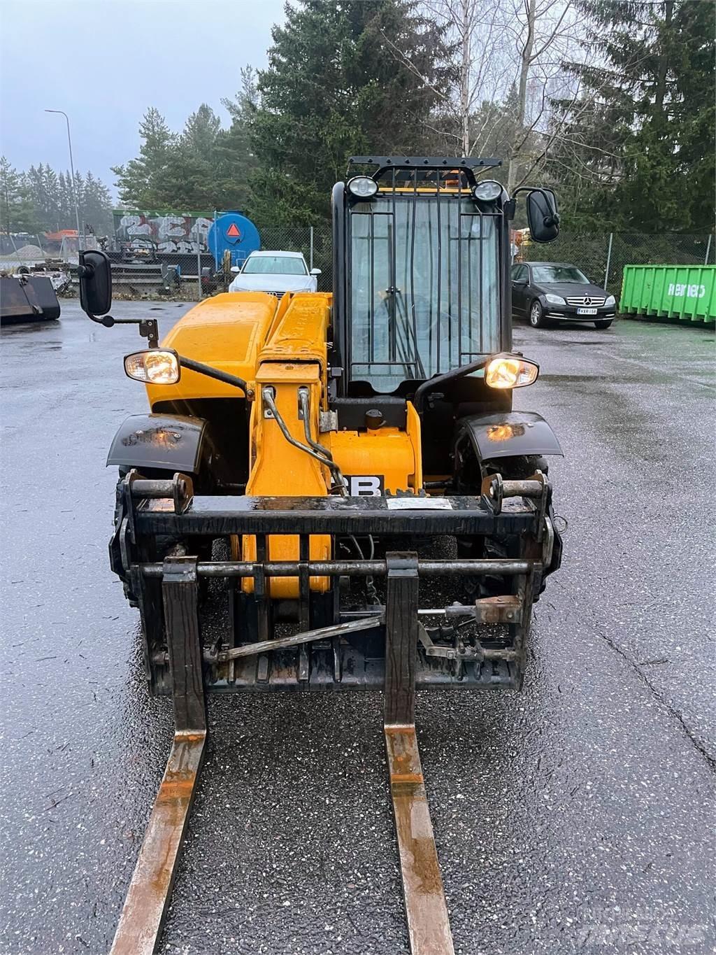 JCB 525-60T5 Teleskopski viljuškari