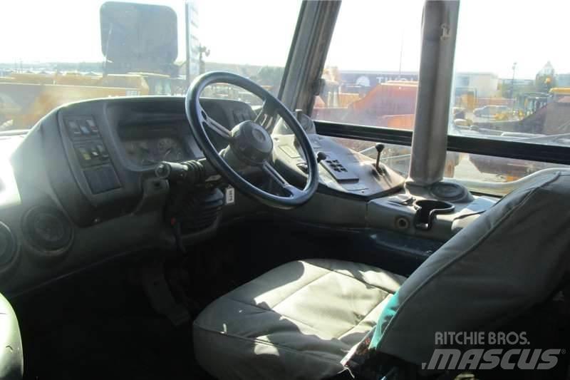 Bell B40D Zglobni damperi
