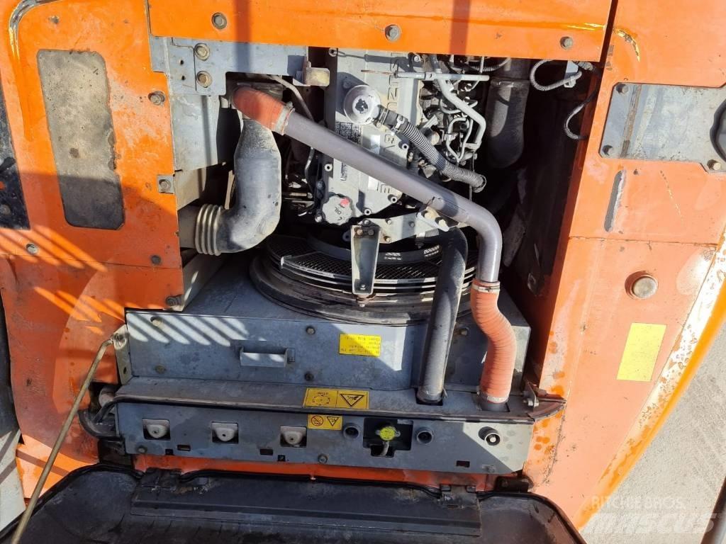 Hitachi ZX 210 LC-3 Bageri guseničari