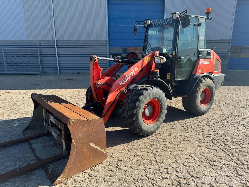 Kubota R085 Utovarivači na točkove